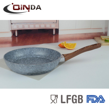 20cm granite coating frying pan with wooden handle